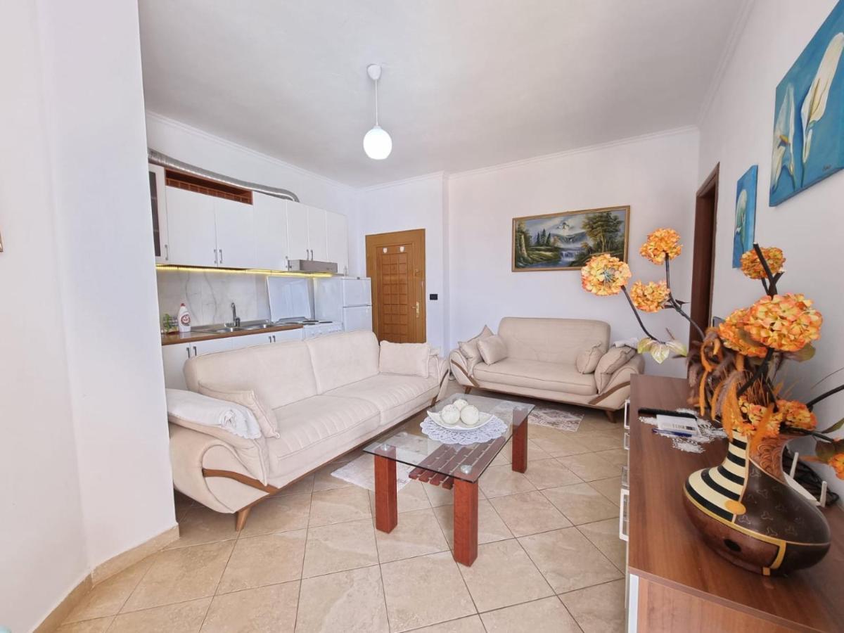 Friendly Apartment Golem غوليم المظهر الخارجي الصورة